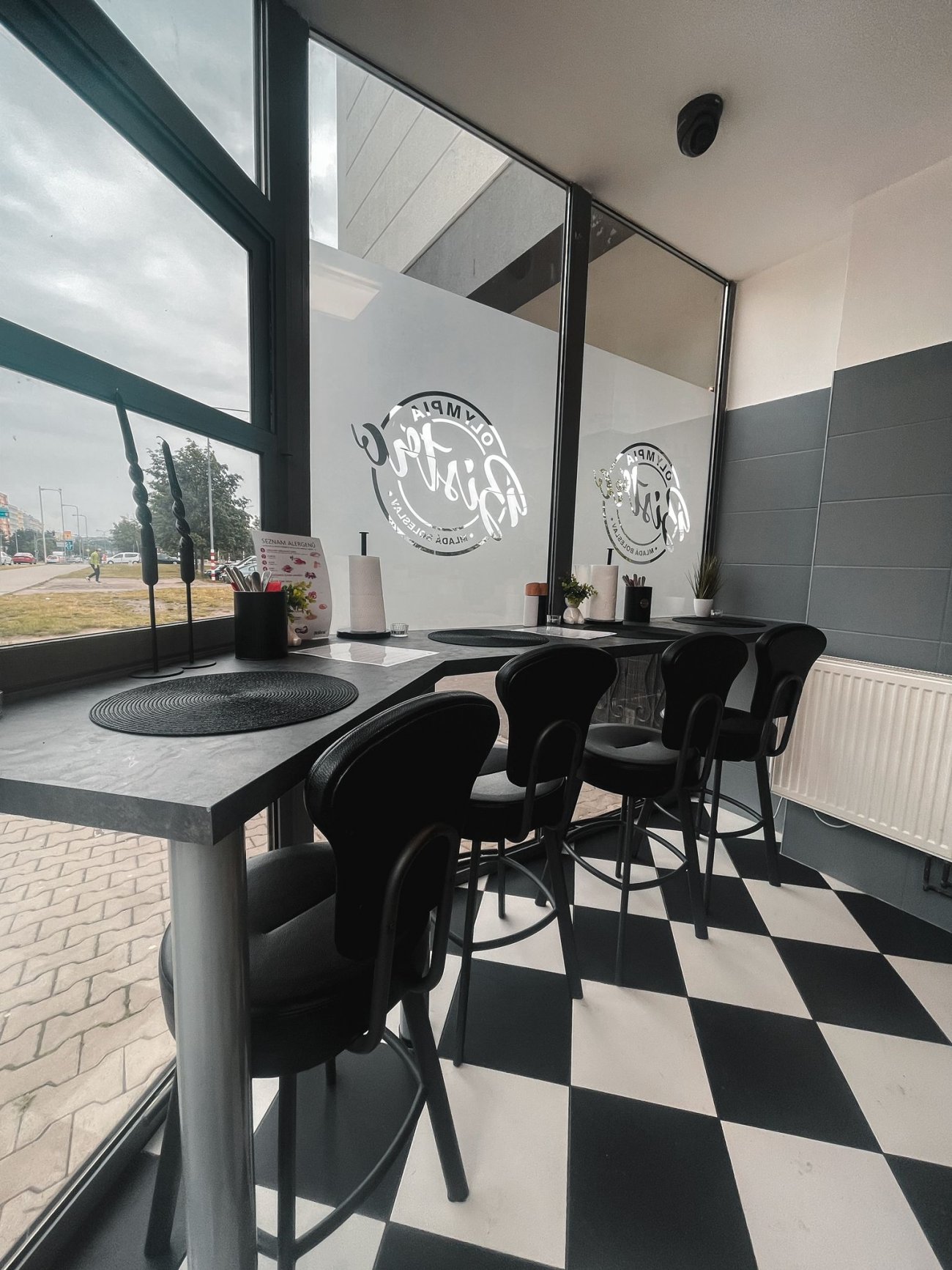 Olympia Bistro